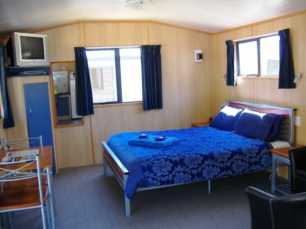 Bowentown Beach Holiday Park Waihi Exterior foto